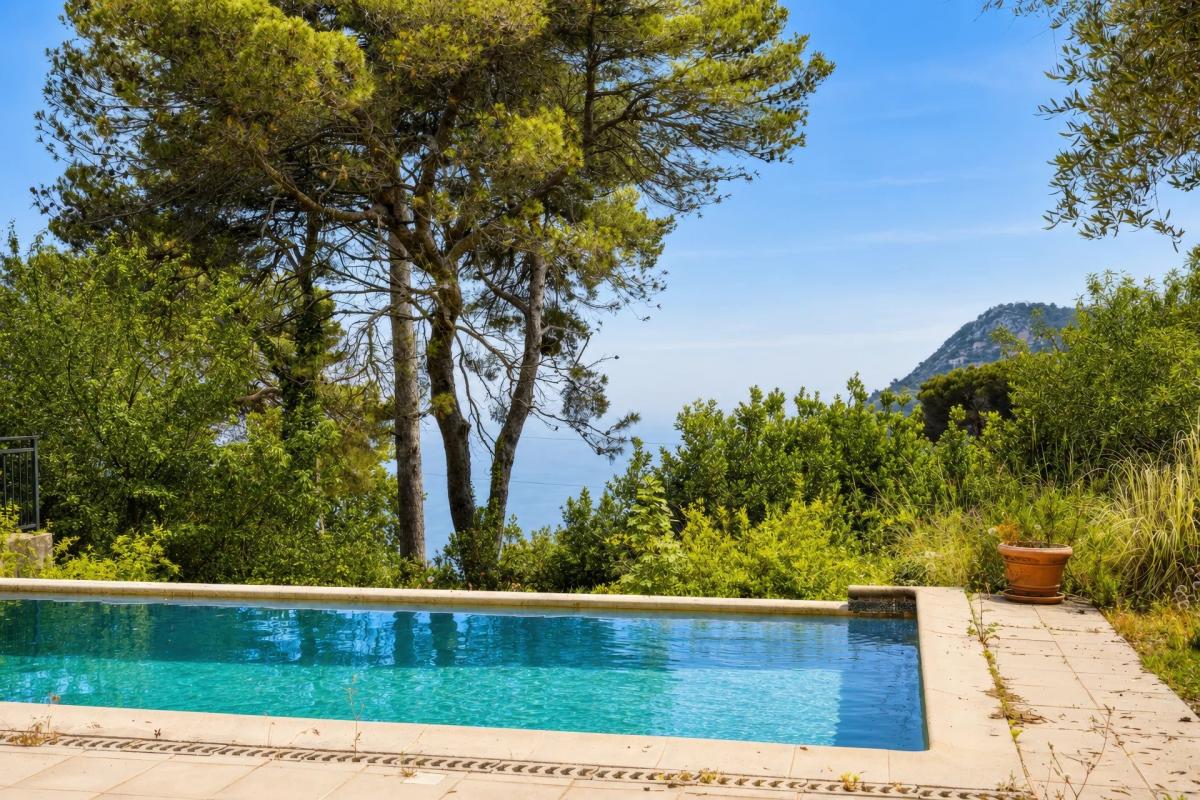 Picture of Villa For Sale in LA TURBIE, Cote d'Azur, France