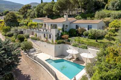 Villa For Sale in