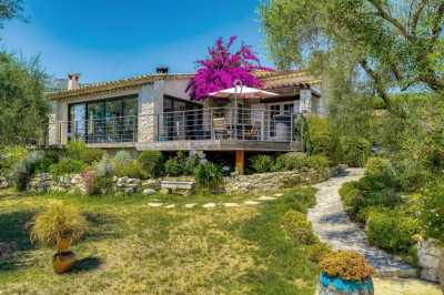 Villa For Sale in
