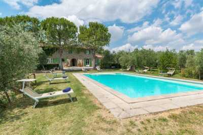 Home For Sale in Cortona, France