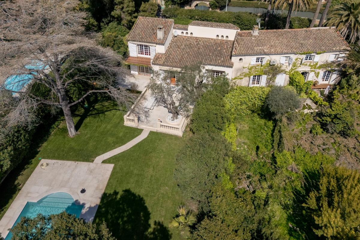 Picture of Home For Sale in Antibes, Cote d'Azur, France
