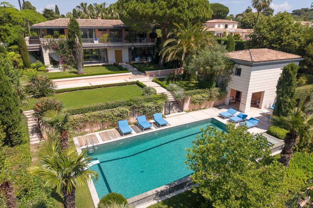 Picture of Villa For Sale in Antibes, Cote d'Azur, France