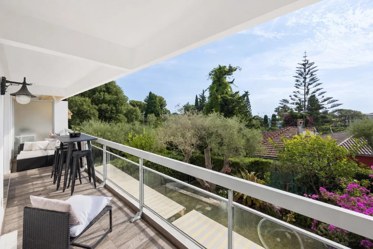Picture of Apartment For Sale in Antibes, Cote d'Azur, France