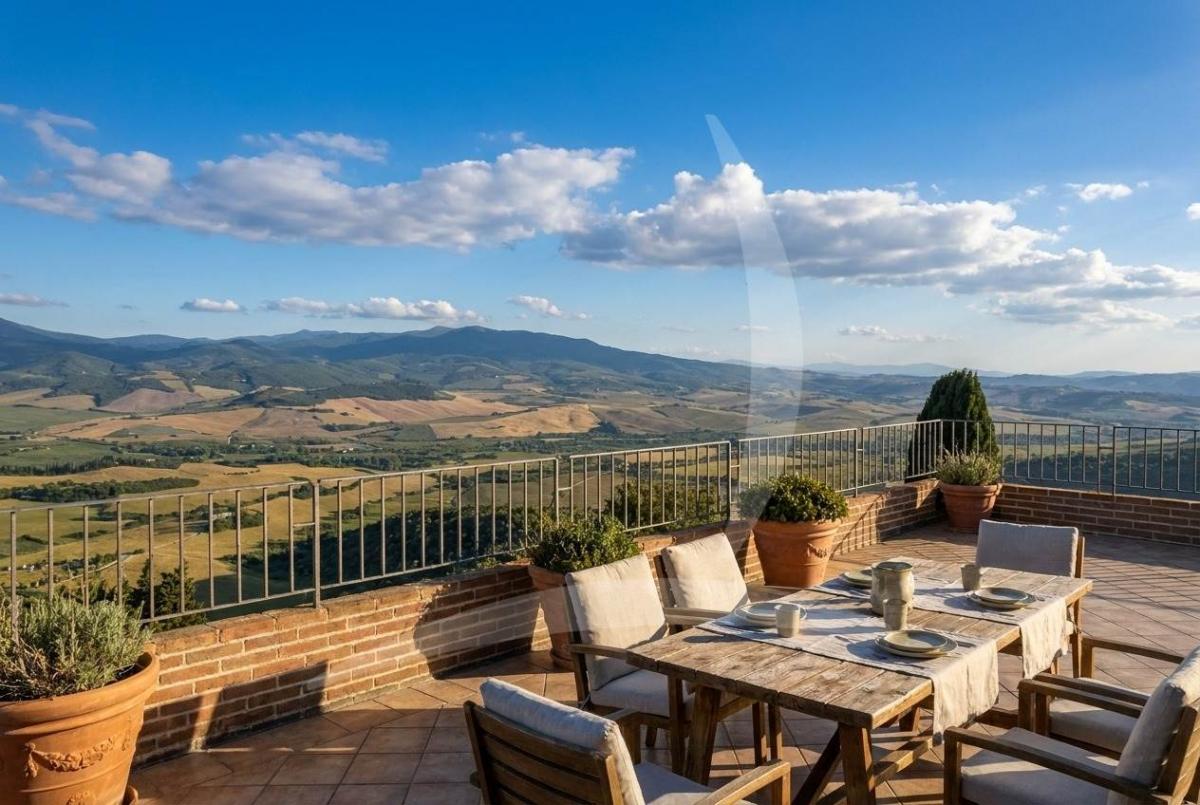 Picture of Apartment For Sale in Montalcino, Tuscany, Italy