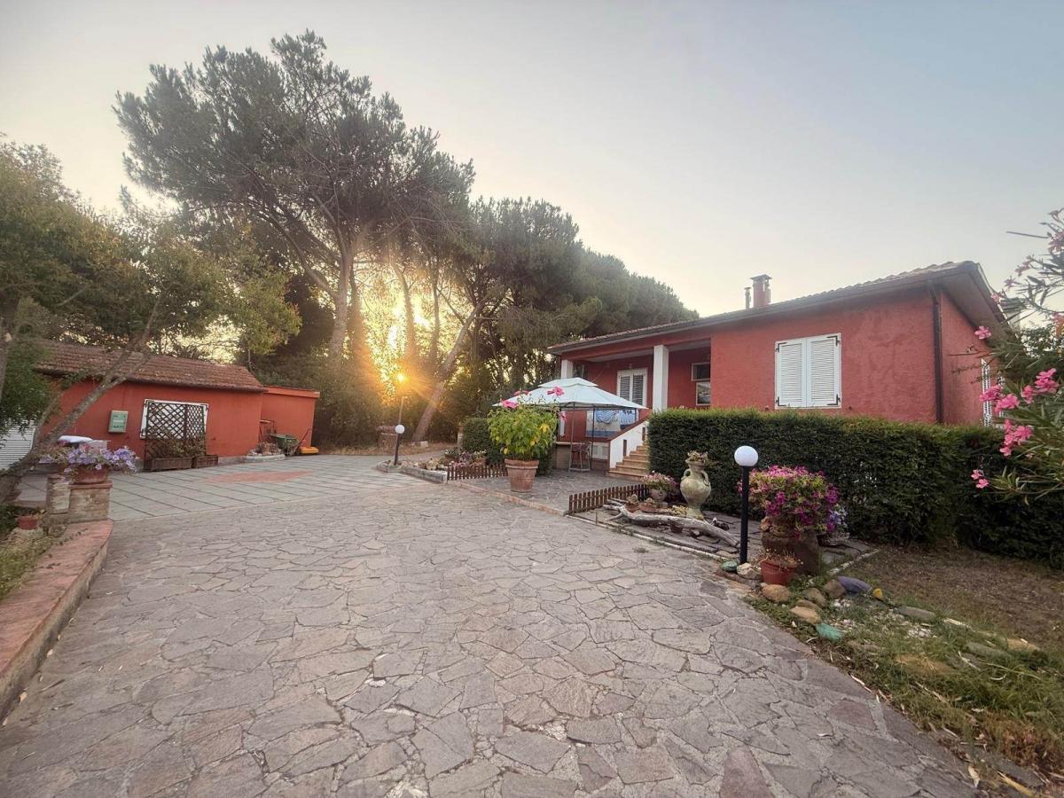 Picture of Home For Sale in Scarlino, Tuscany, Italy