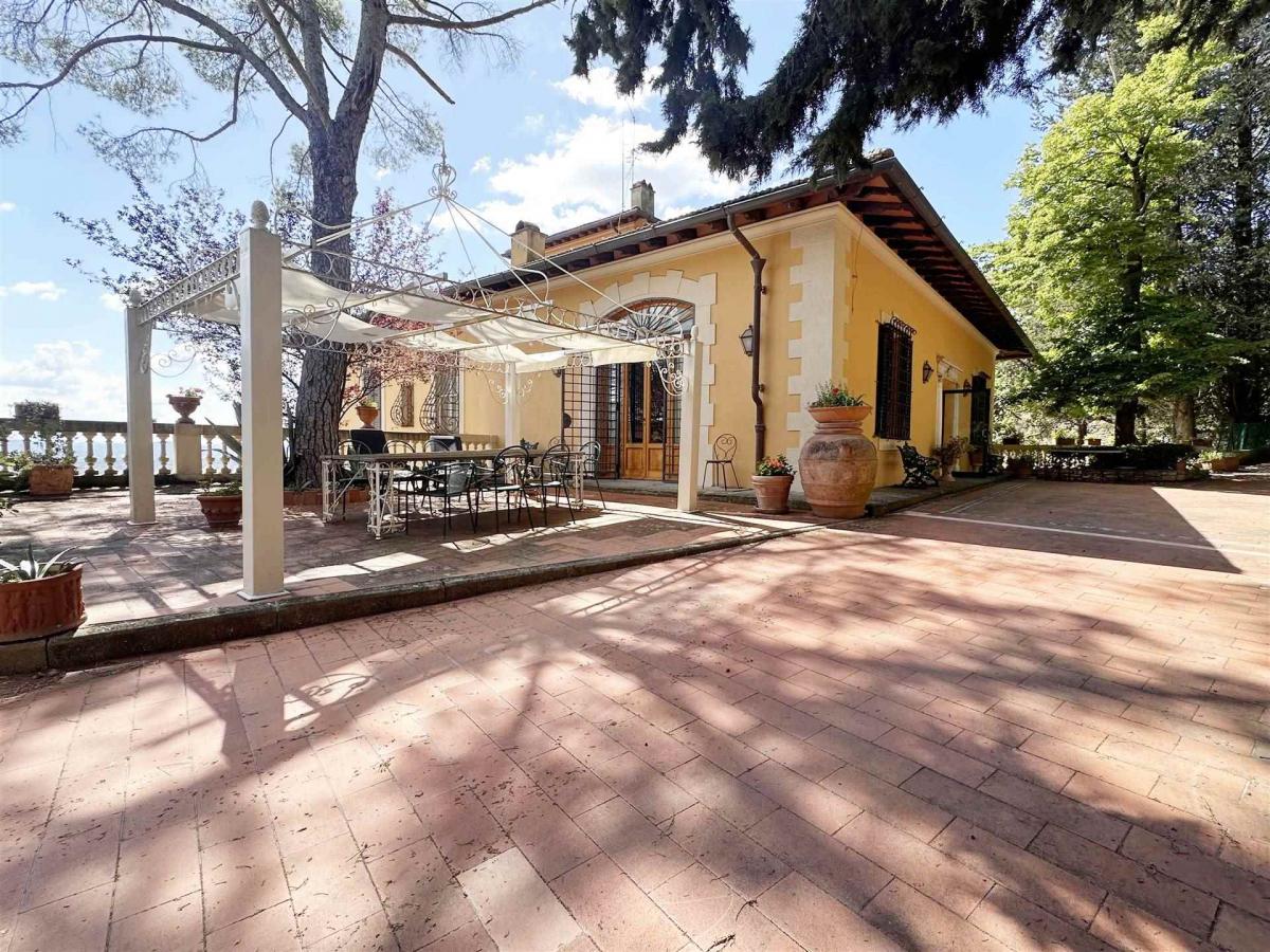 Picture of Villa For Sale in Firenze, Tuscany, Italy
