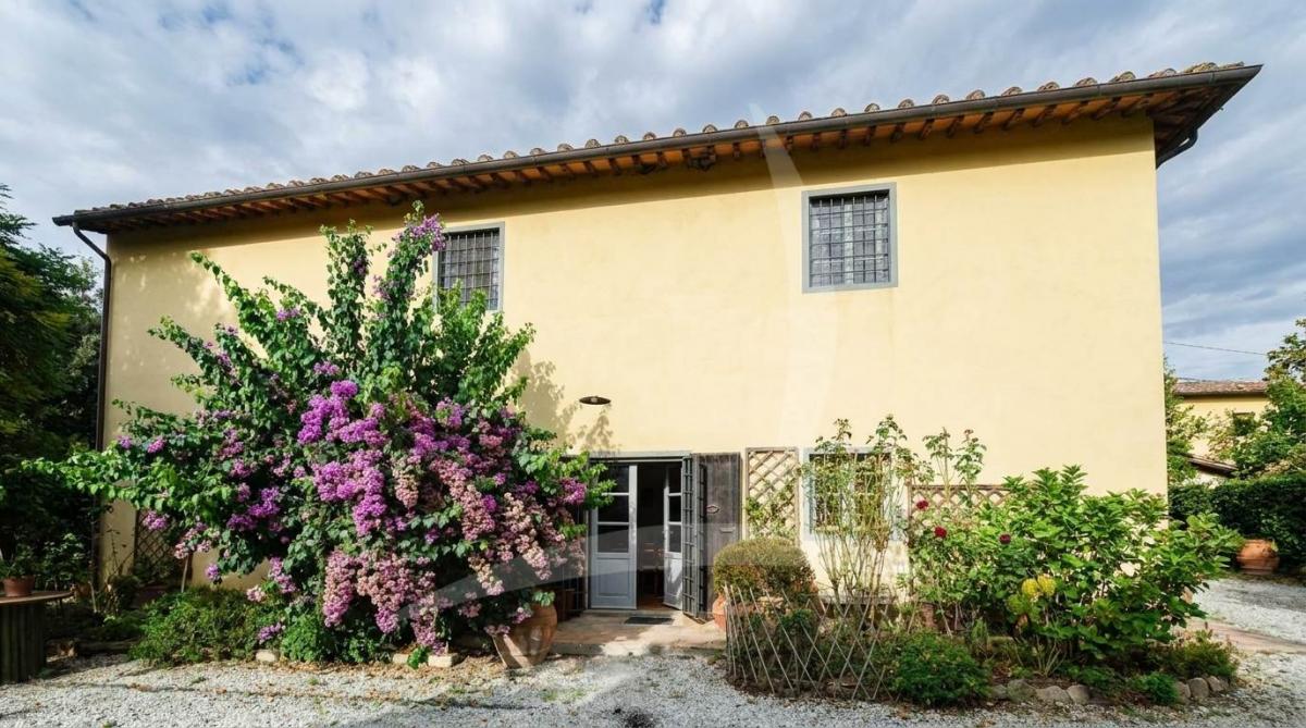 Picture of Villa For Sale in Vecchiano, Tuscany, Italy