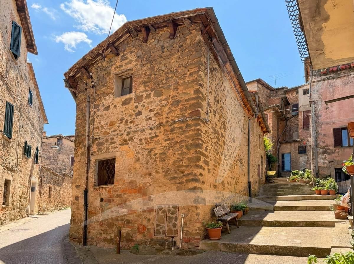 Picture of Home For Sale in Montalcino, Tuscany, Italy