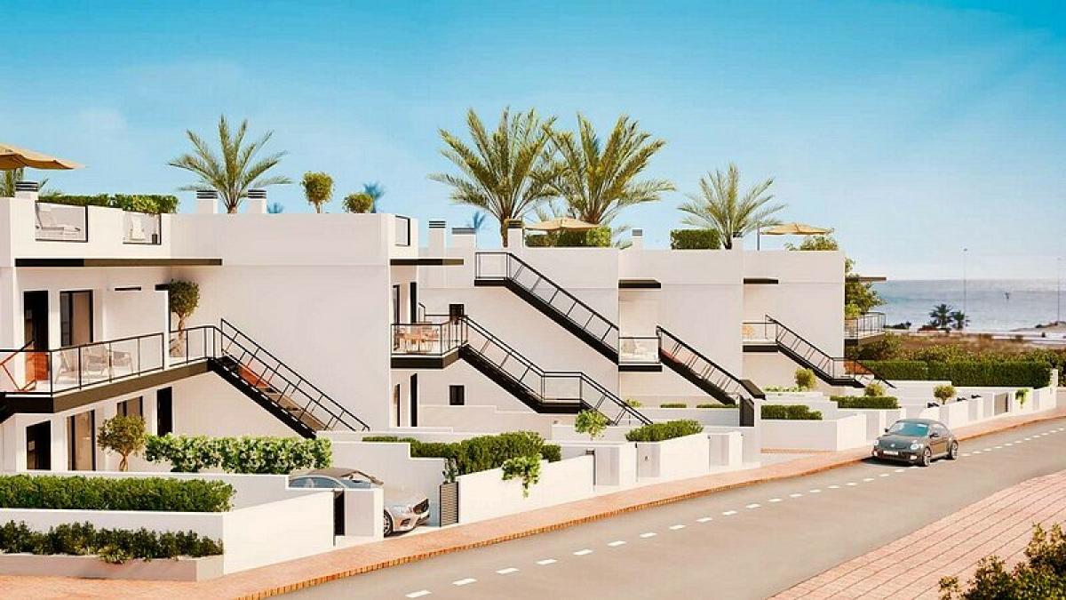Picture of Bungalow For Sale in Puerto De Mazarron, Murcia, Spain