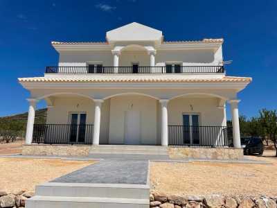 Villa For Sale in 