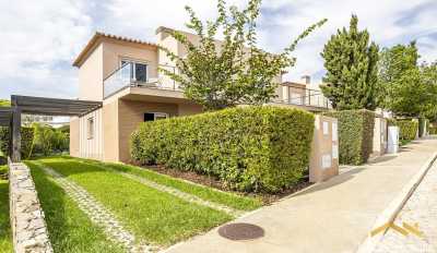 Home For Sale in Carvoeiro, Portugal