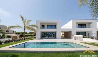 Villa For Sale in