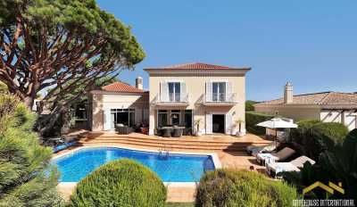 Villa For Sale in Almancil, Portugal