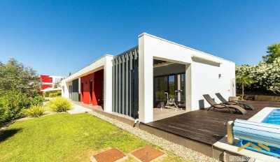 Villa For Sale in
