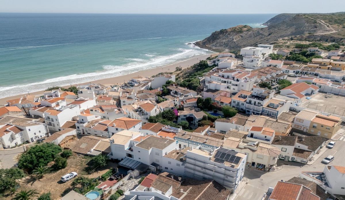 Picture of Home For Sale in Burgau, Algarve, Portugal