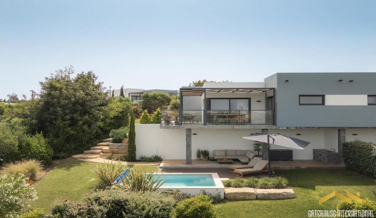 Picture of Villa For Sale in Carvoeiro, Faro, Portugal