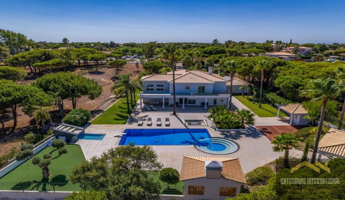 Picture of Villa For Sale in Almancil, Algarve, Portugal