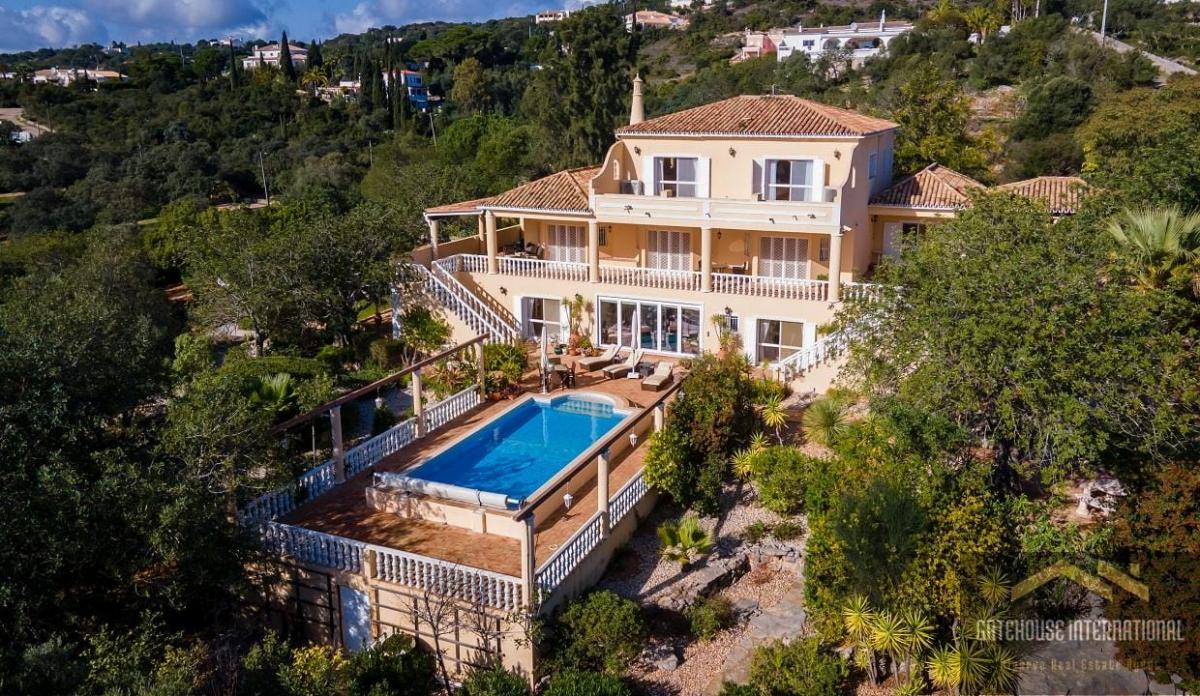 Picture of Villa For Sale in Santa Barbara De Nexe, Faro, Portugal