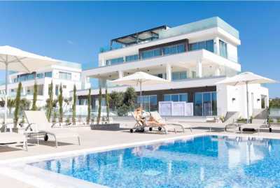 Apartment For Sale in