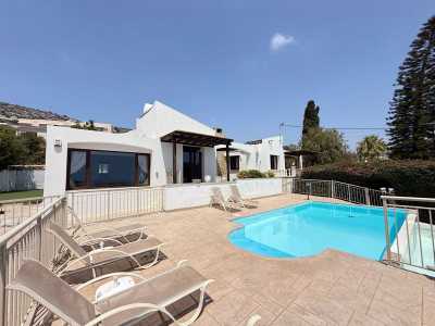 Bungalow For Sale in