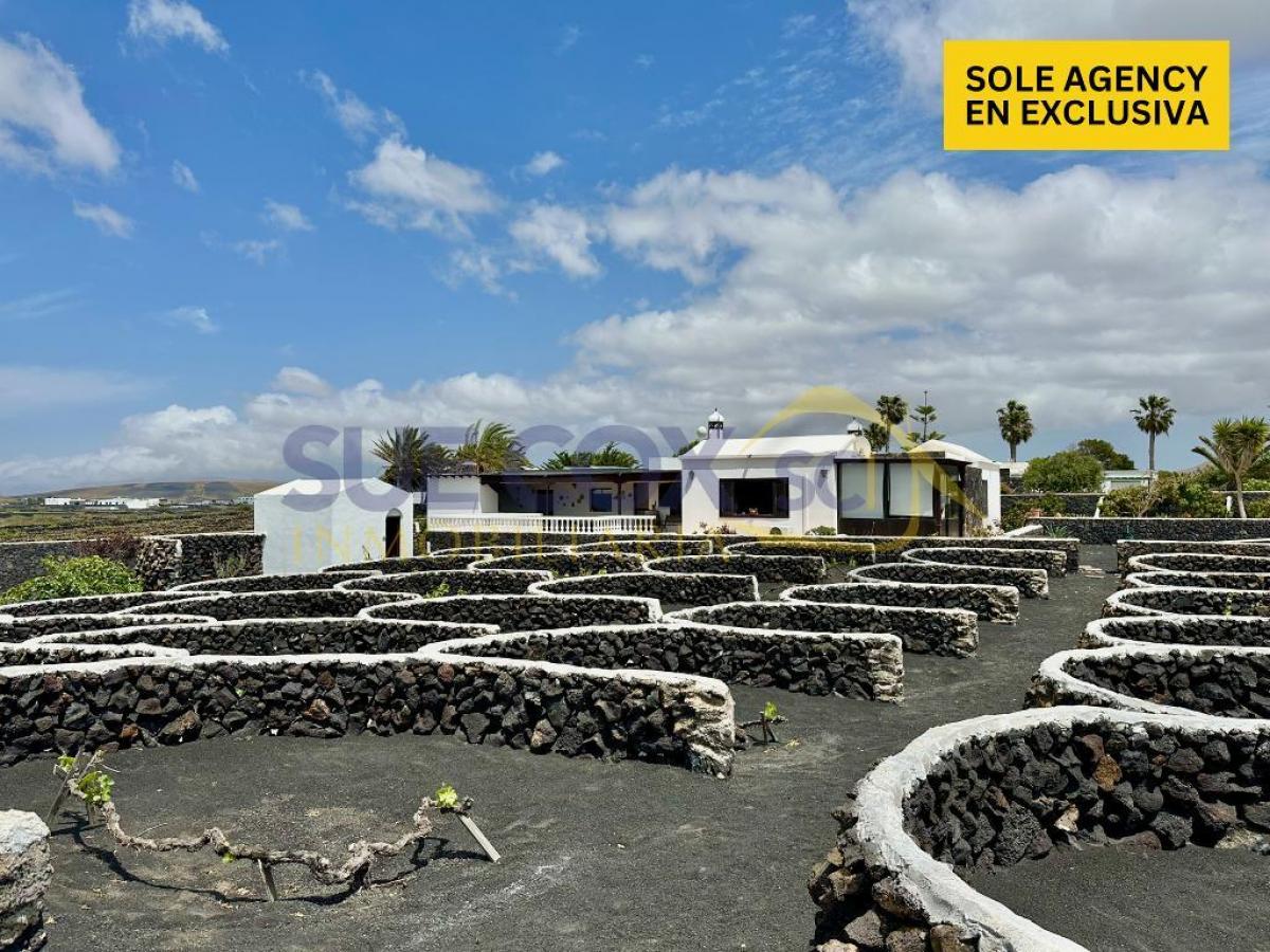 Picture of Home For Sale in La Florida, Tenerife, Spain