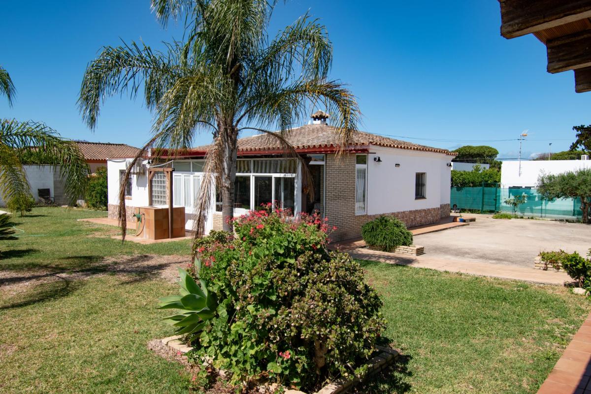 Picture of Villa For Sale in Chiclana, Cadiz, Spain