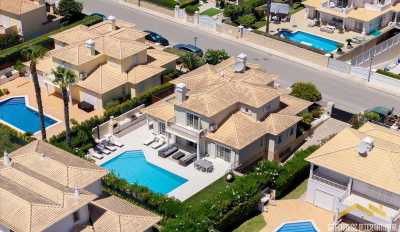 Villa For Sale in Almancil, Portugal