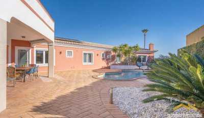 Villa For Sale in
