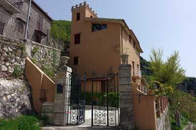 Home For Sale in Roma, Italy