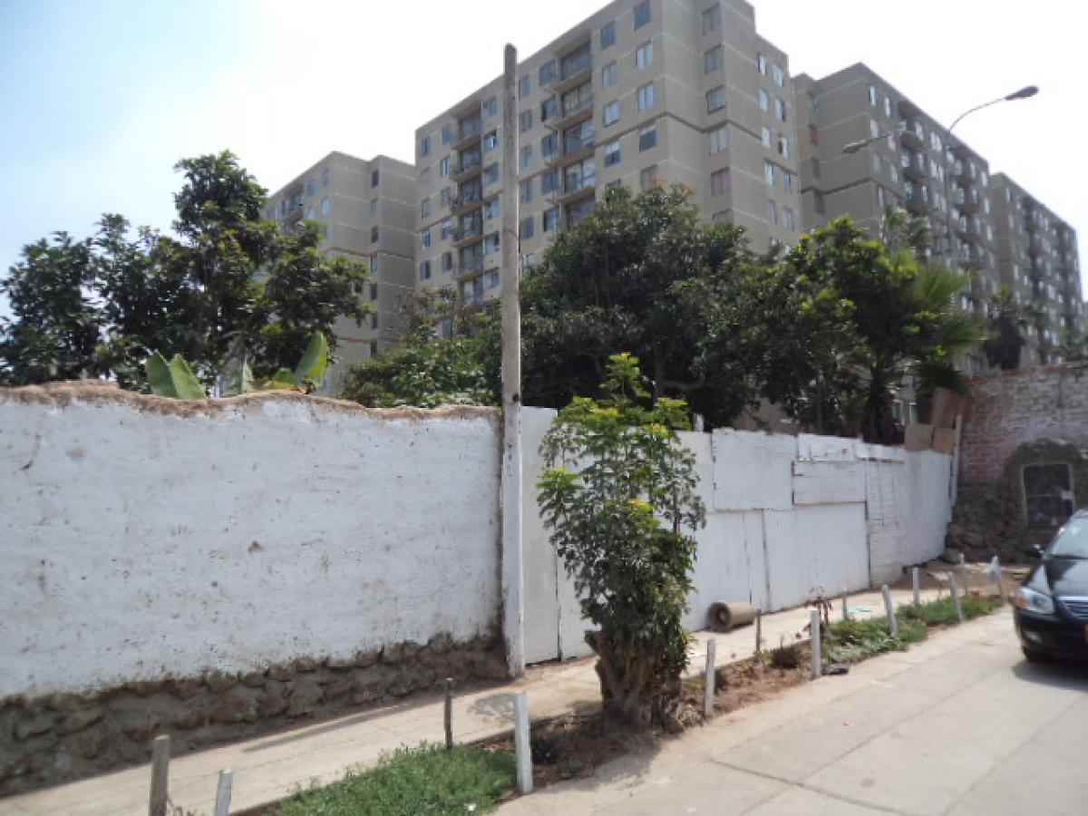 2042 m2 in San Miguel District of Lima, Lima, Lima, Peru Commercial