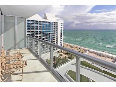 Condo For Sale in Miami Beach, Florida