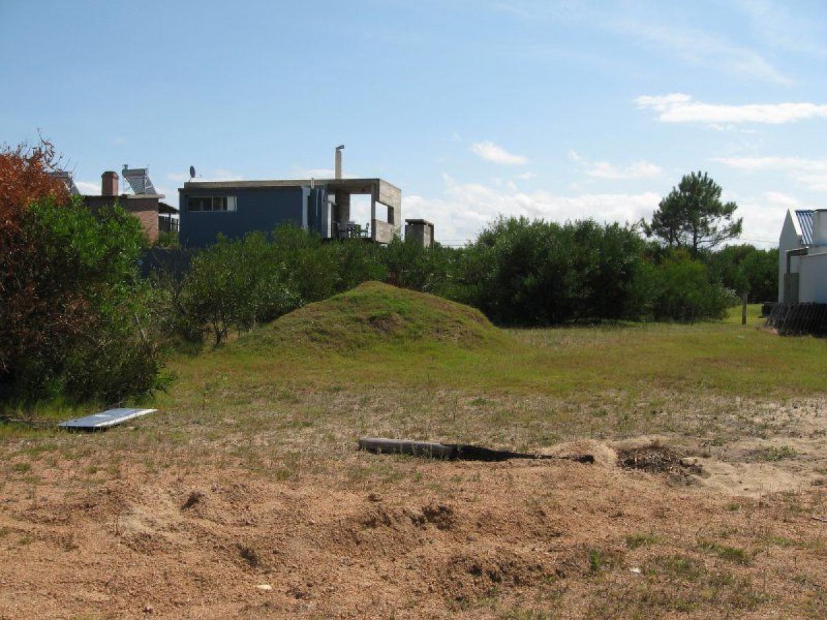 Picture of Residential Land For Sale in Maldonado, Maldonado, Uruguay