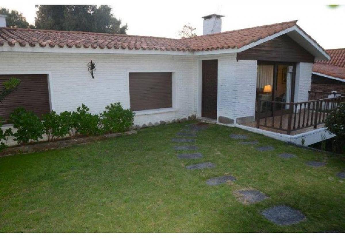 Picture of Home For Sale in Punta Del Este, Maldonado, Uruguay