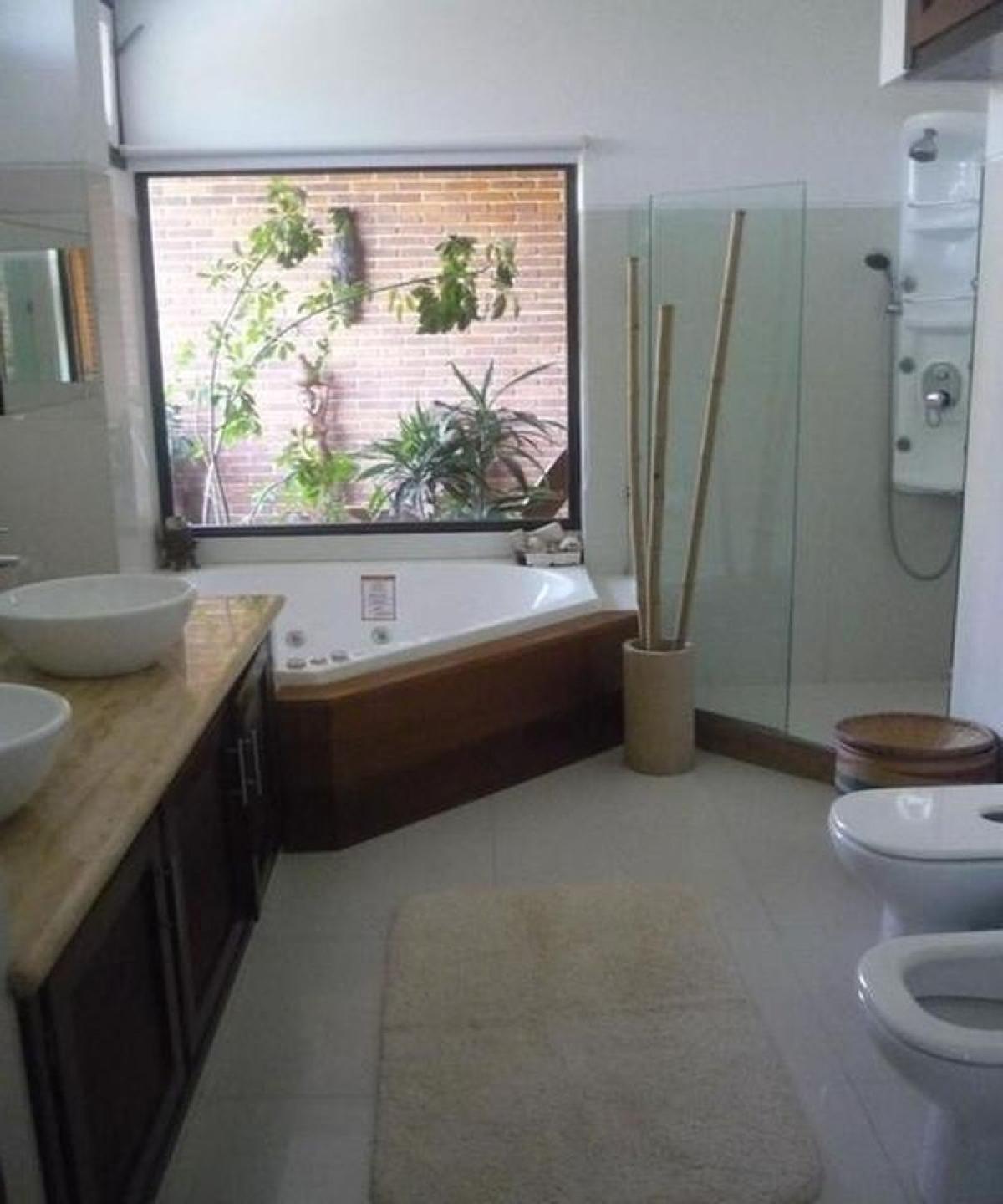 Picture of Home For Sale in Punta Del Este, Maldonado, Uruguay