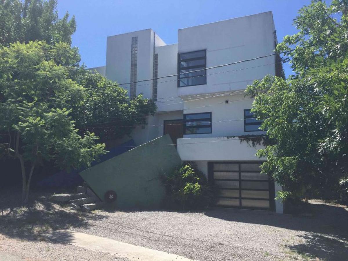 Picture of Home For Sale in Colonia, Colonia, Uruguay