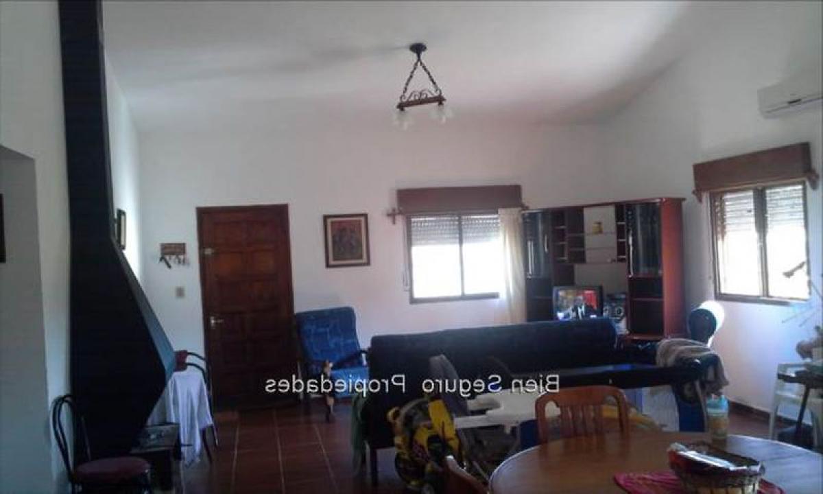 Picture of Home For Sale in Canelones, Canelones, Uruguay
