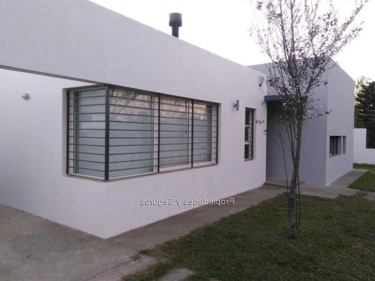 Picture of Home For Sale in Canelones, Canelones, Uruguay
