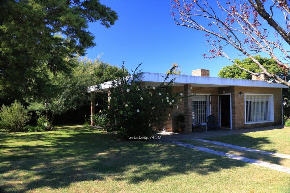 Picture of Home For Sale in Canelones, Canelones, Uruguay