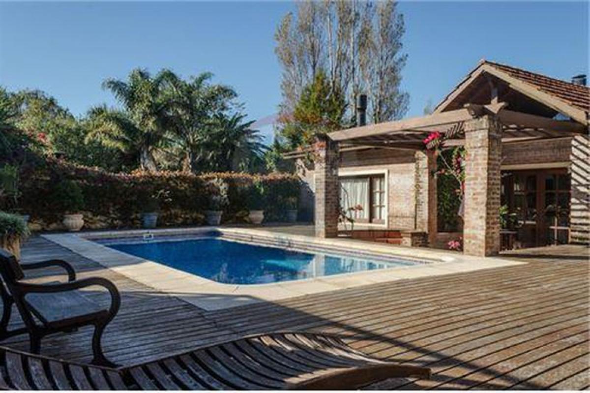 Picture of Home For Sale in Montevideo, Montevideo, Uruguay