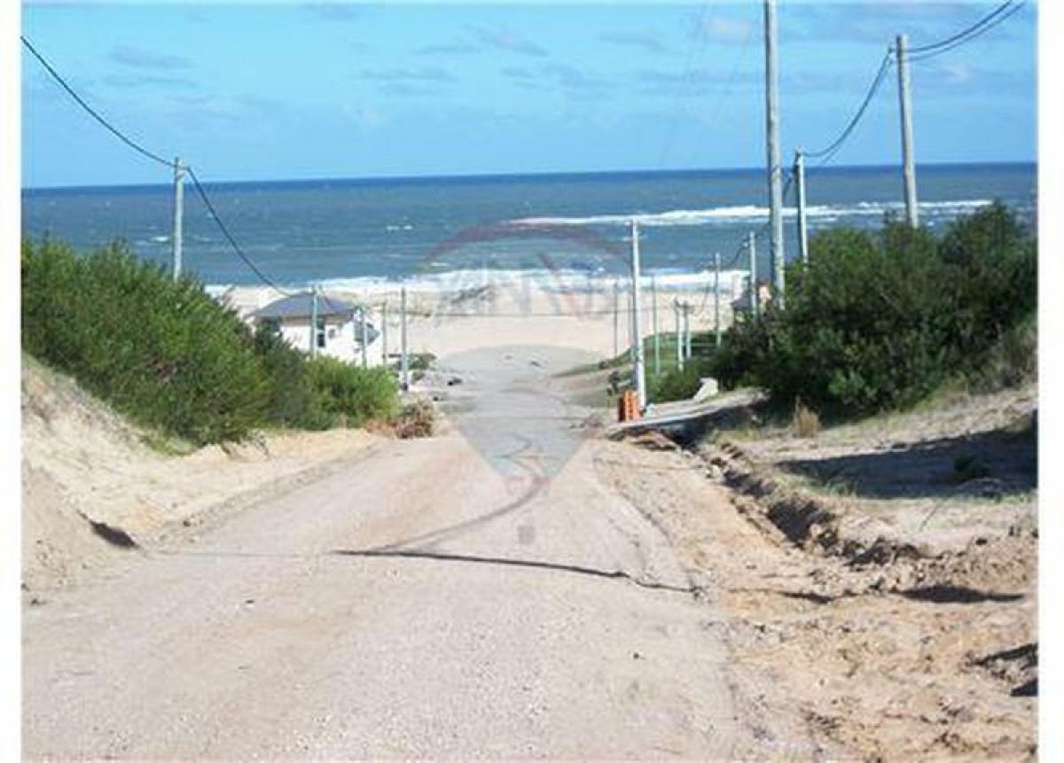Picture of Residential Land For Sale in Rocha, Rocha, Uruguay
