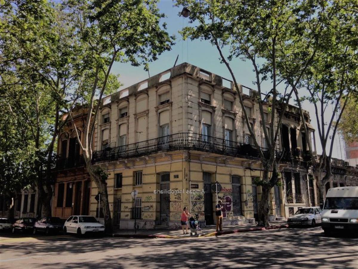 Picture of Apartment Building For Sale in Montevideo, Montevideo, Uruguay