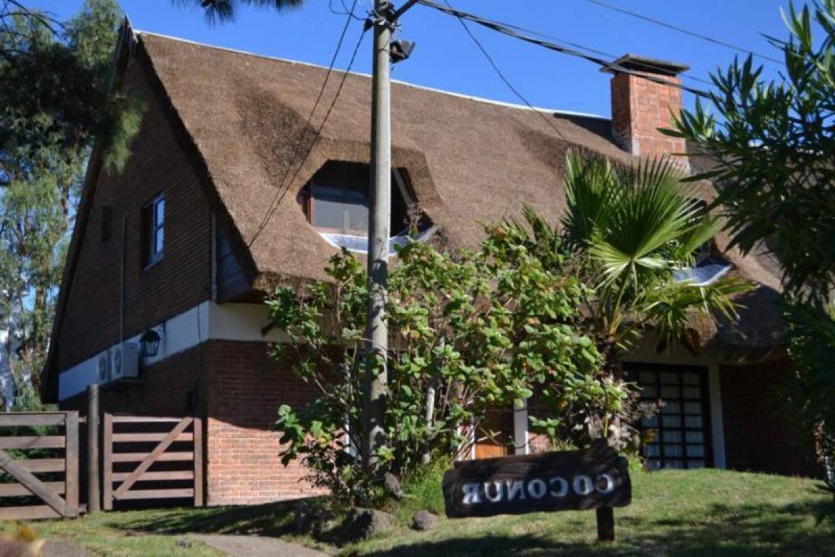 Picture of Home For Sale in Maldonado, Maldonado, Uruguay