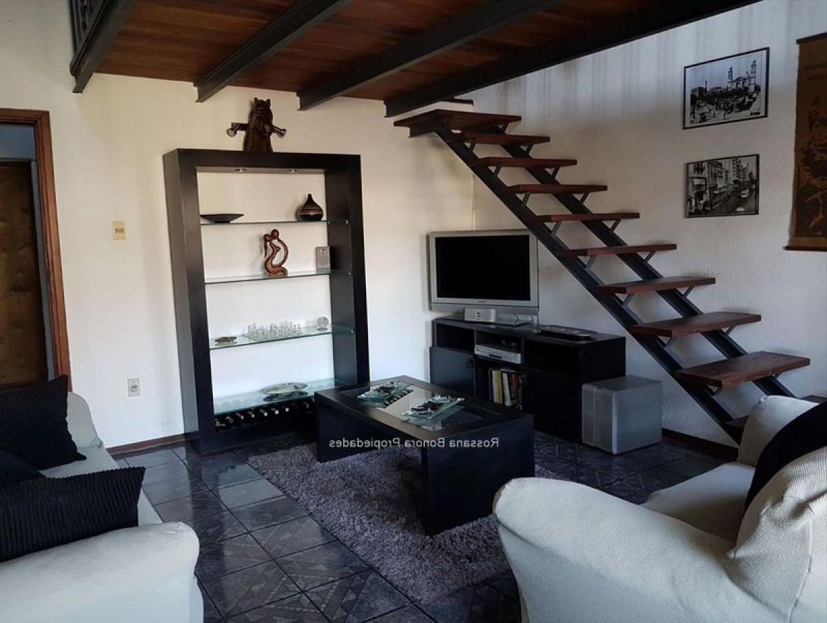 Picture of Home For Sale in Montevideo, Montevideo, Uruguay