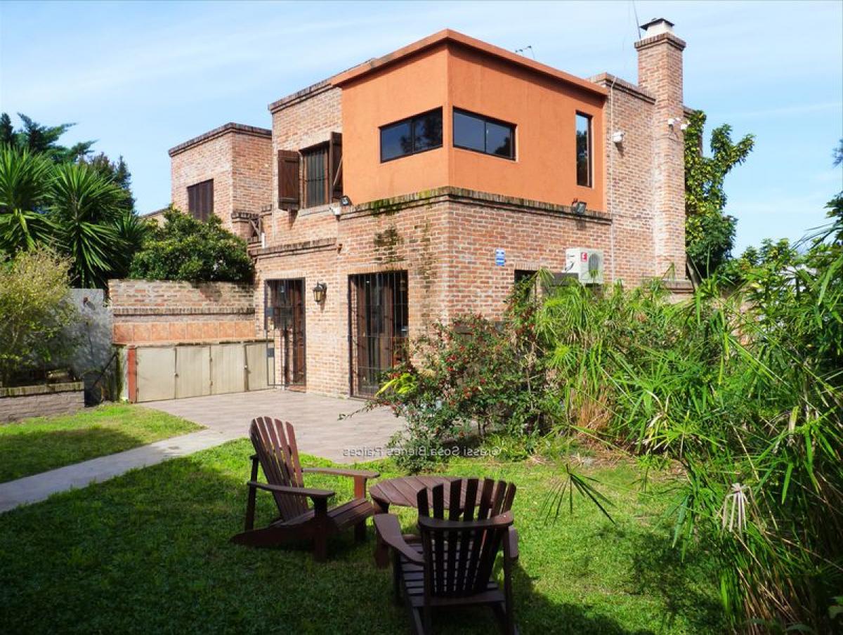 Picture of Home For Sale in Canelones, Canelones, Uruguay