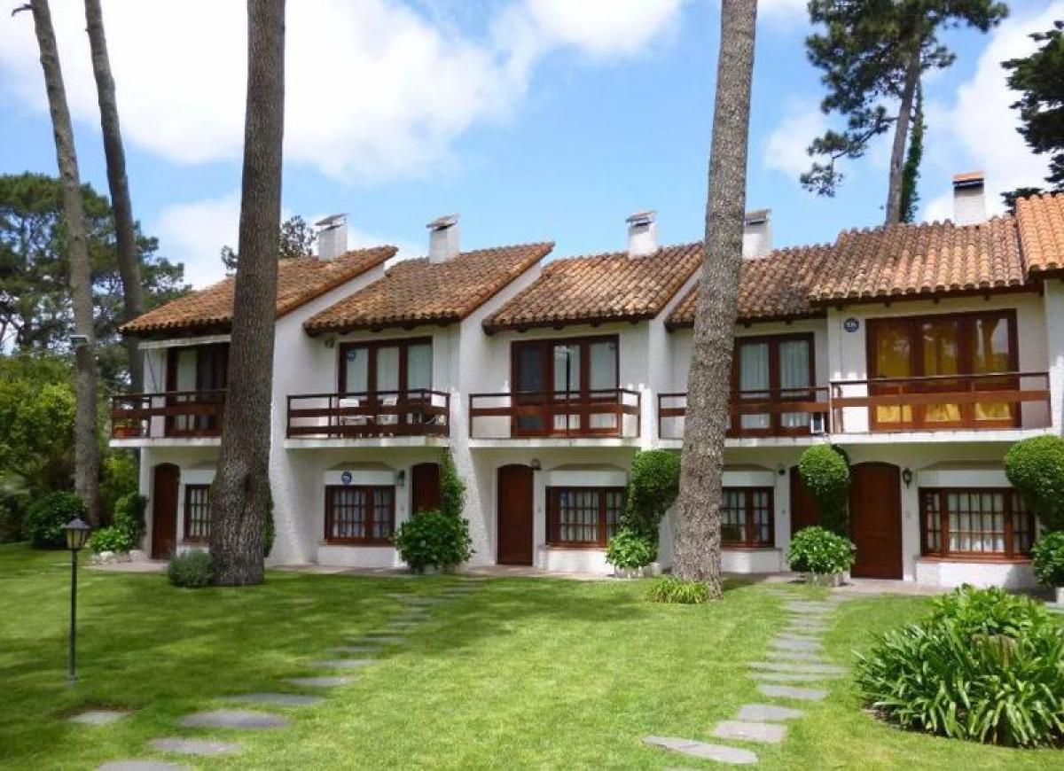 Punta del Este, Maldonado, Maldonado, Uruguay Apartments For Sale at