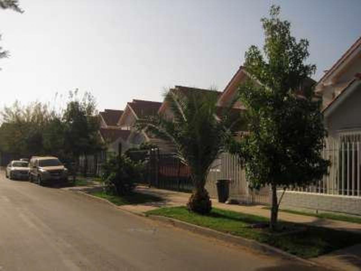 Picture of Home For Sale in Cordillera, Region Metropolitana
, Chile