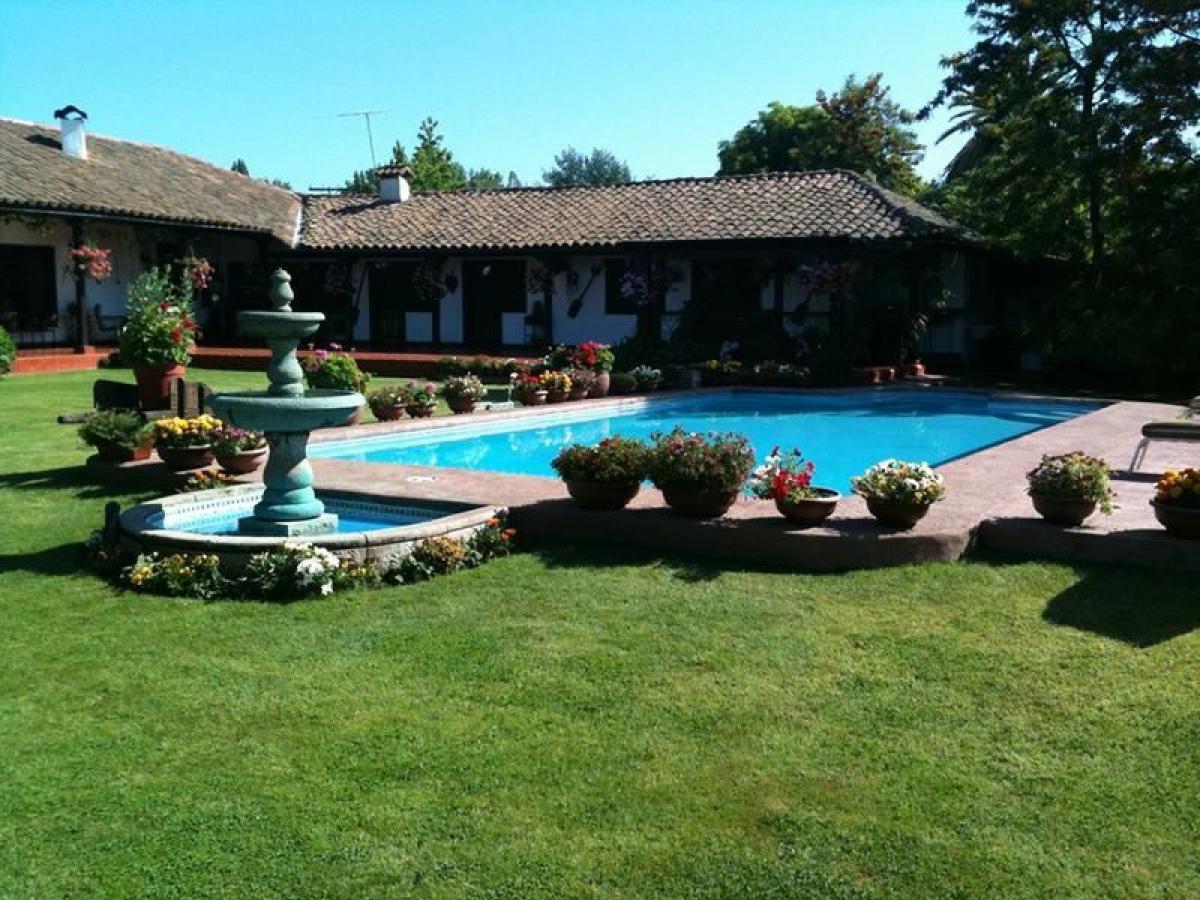 Picture of Home For Sale in Region De O'Higgins, O'Higgins, Chile