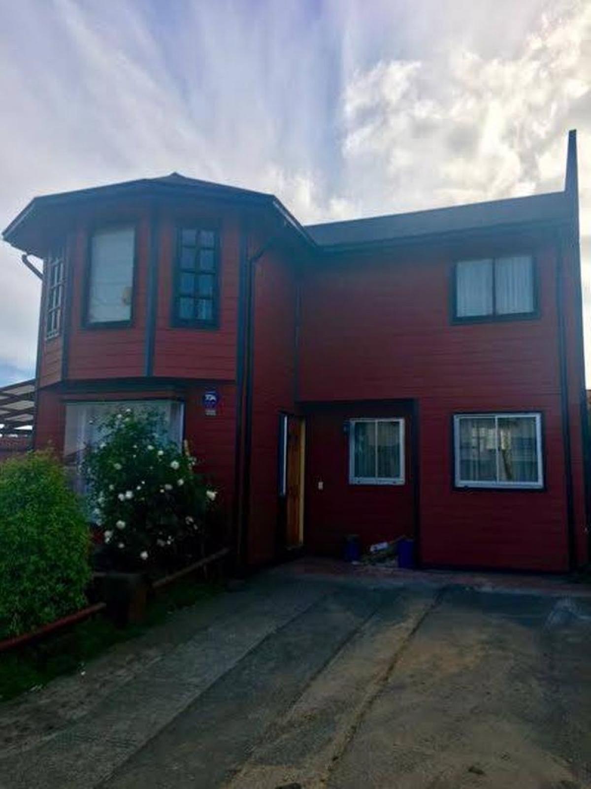 Picture of Home For Sale in Region De Los Lagos, Los Lagos, Chile