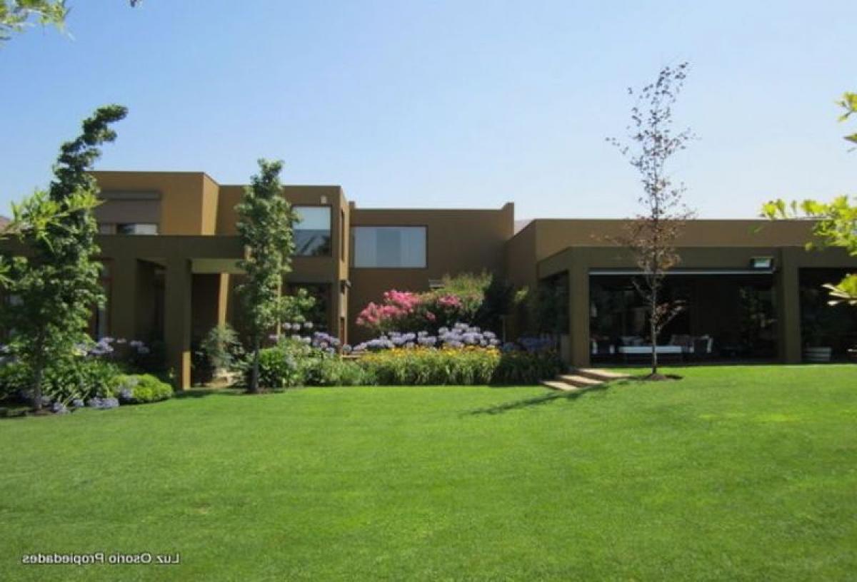 Picture of Home For Sale in Region Metropolitana, Region Metropolitana
, Chile