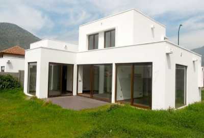 Home For Sale in Region Metropolitana, Chile